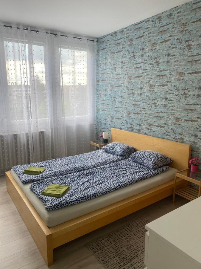 דירות Gödöllő Dozsa Apartman מראה חיצוני תמונה