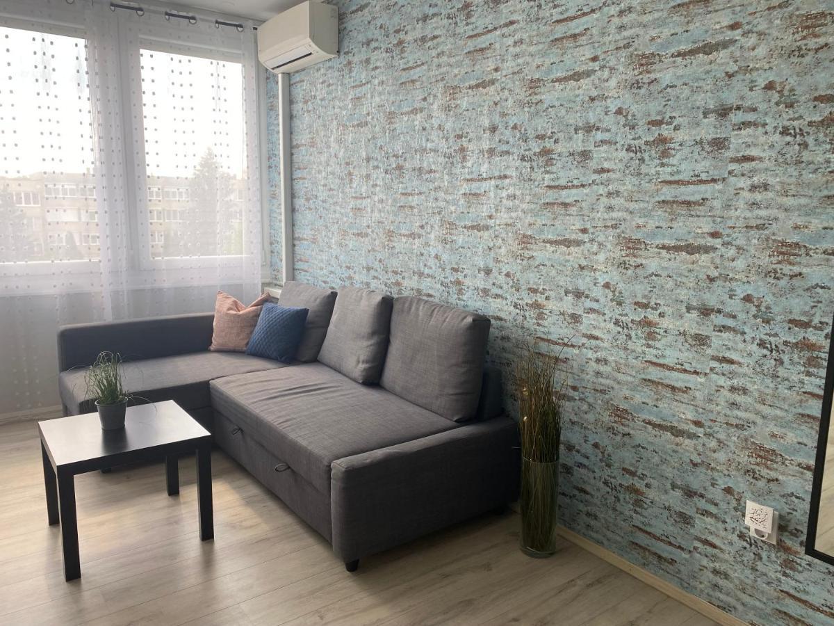 דירות Gödöllő Dozsa Apartman מראה חיצוני תמונה